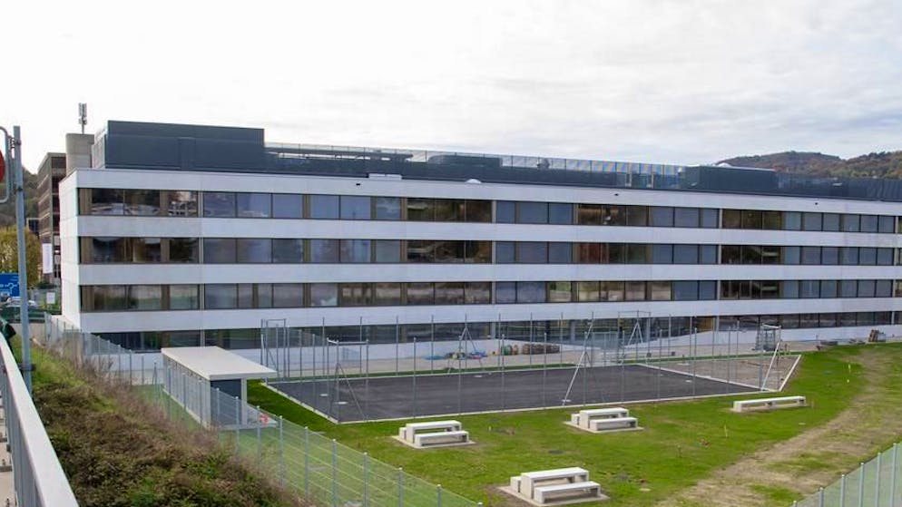 Migrazione. La SEM sospende il progetto di 10 posti per richiedenti l'asilo problematici a Pasture