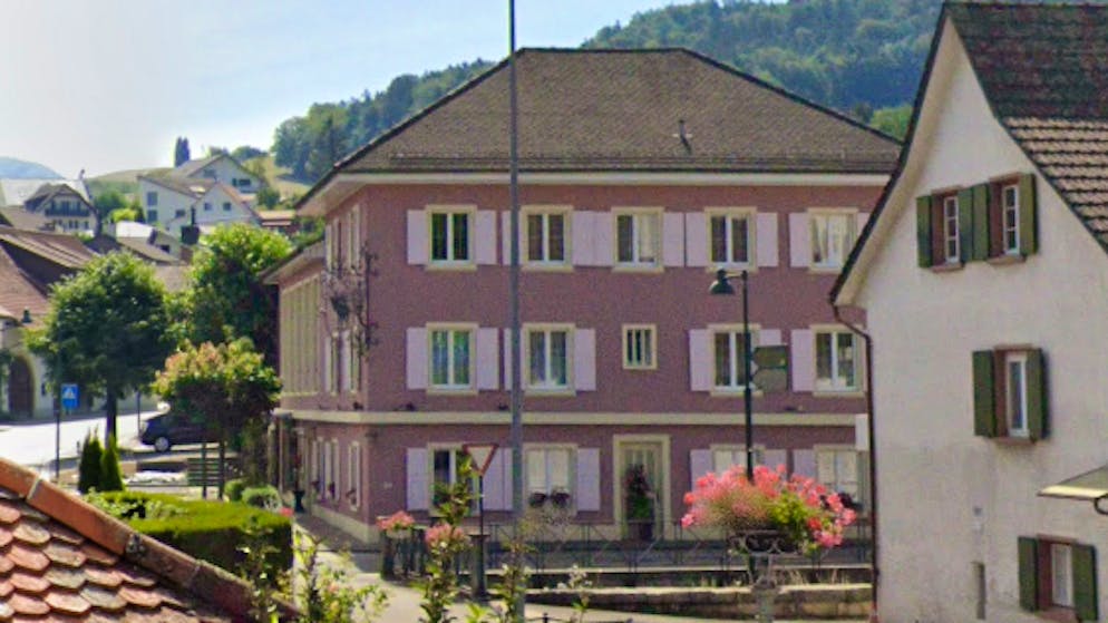 Parking lot dispute in Dietgen BL. Dispute escalates - municipality takes landlord of country inn to court