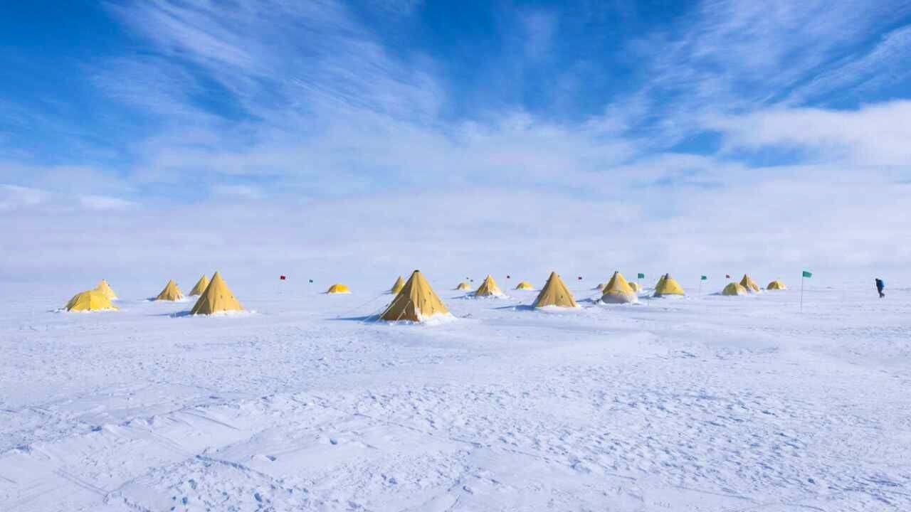Climate. Researchers recover the longest drill core to date in Antarctica
