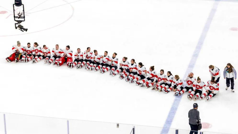 Alina Müller writes the next Olympic fairytale - Gallery. The Swiss women line up to celebrate after winning Olympic bronze