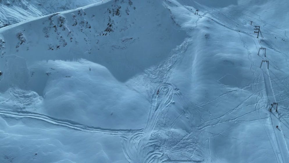 Grigioni. Padre e figlio travolti da una valanga a Parsonz, il genitore muore