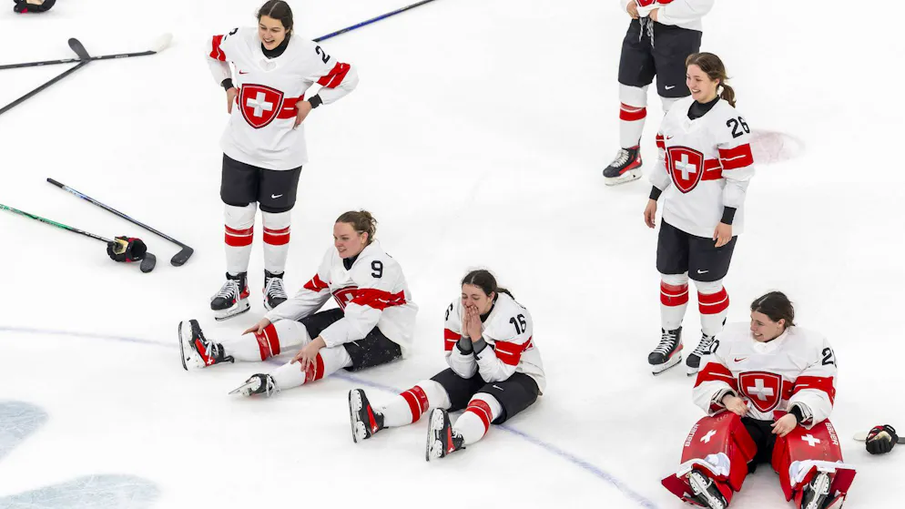 Bronze für die Eishockey-Nati. Ex-Nati-Star Altmann: «Mädchen werden diese Spielerinnen als Vorbilder haben»