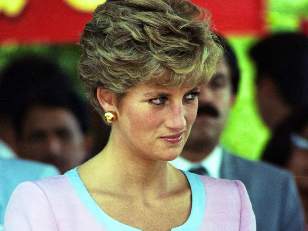 Prinzessin Diana soll Skandalprinz Andrew misstraut haben. Das Foto entstand 1991 bei einem offiziellen Besuch der Monarchie-Prinzessin in Pakistan. 