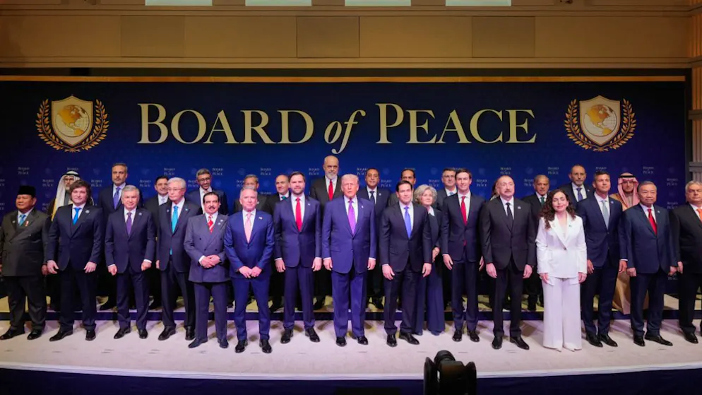 Incontro a Washington. Foto di gruppo al Board of Peace, Trump: «Bisogna sorridere»
