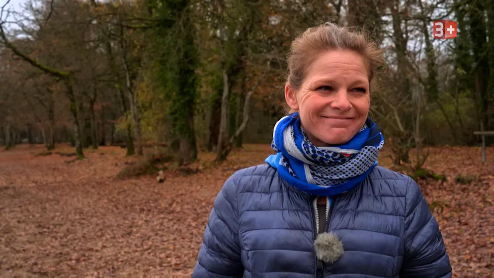 «Bauer, ledig, sucht»: Diese Bauern und Bäuerinnen suchen die Liebe im TV. Marie Anna (40) ist eine echte Allrounderin und Pferdekennerin. Ein Haus am See im Kanton Waadt, Pferde vor der Tür, dazu Hund und Katze. Ihr Leben fühlt sich vollständig an. Jetzt möchte sie ihr Glück mit einem Mann teilen.