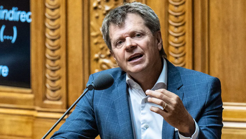 Bötschi fragt Jürg Grossen. «Nach dem Helikopterabsturz meines Chefs brachen harte Jahre an»