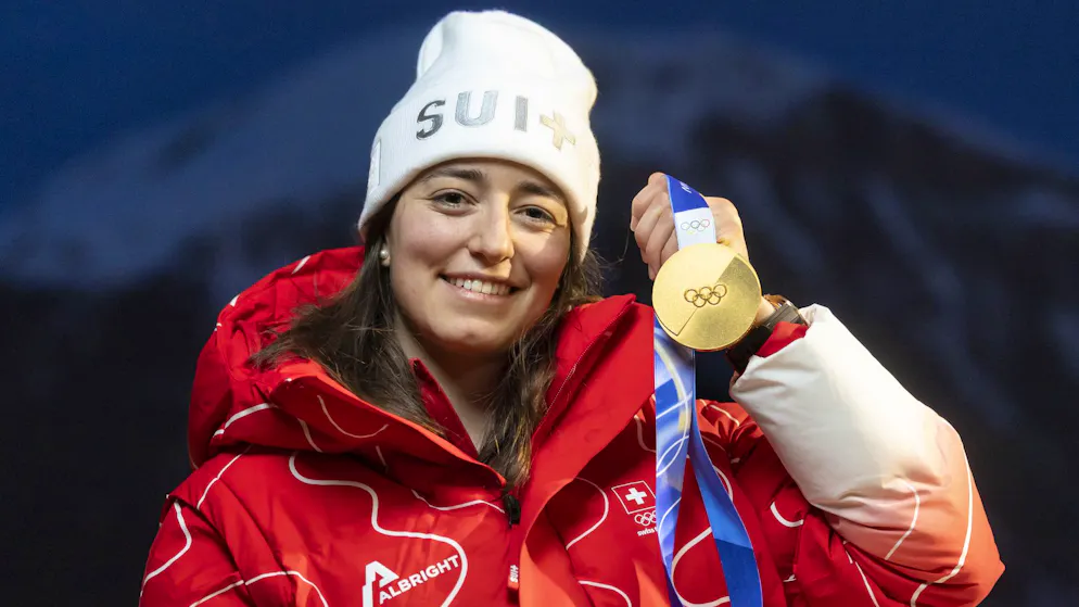 Alle Schweizer Olympia-Medaillen. Titelverteidigung geglückt: Die Freestylerin Mathilde Gremaud weist die Konkurrenz im Slopestyle wie schon in Peking in die Schranken und holt sich auch in Cortina Gold. 