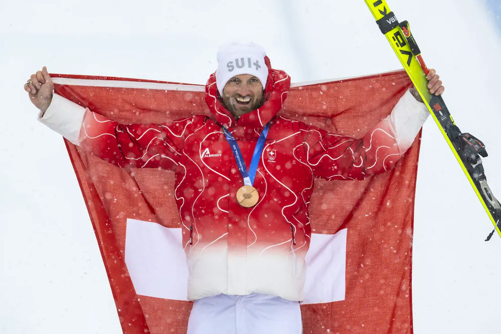 Alle Schweizer Olympia-Medaillen. Der 40-jährige Alex Fiva gewinnt die Bronze-Medaille im Skicross.