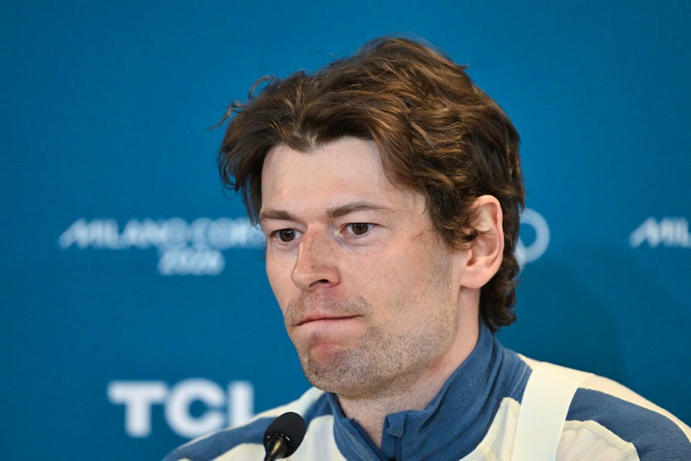 Hund im Ziel, Curling-Zoff, Sex-Alarm: So kurios war Olympia - Gallery. Olympia-Medaillen gewonnen, persönliches Gold verloren: Biathlet Sturla Holm Laegreid sorgte mit einer Affären-Beichte im TV für Aufsehen.