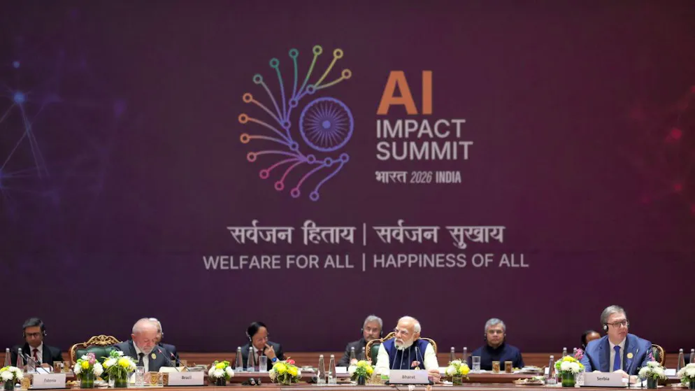 Des dizaines de délégations, venues du monde entier, se sont retrouvées cette semaine à New Delhi pour discuter notamment de la manière d'encadrer l'IA.
