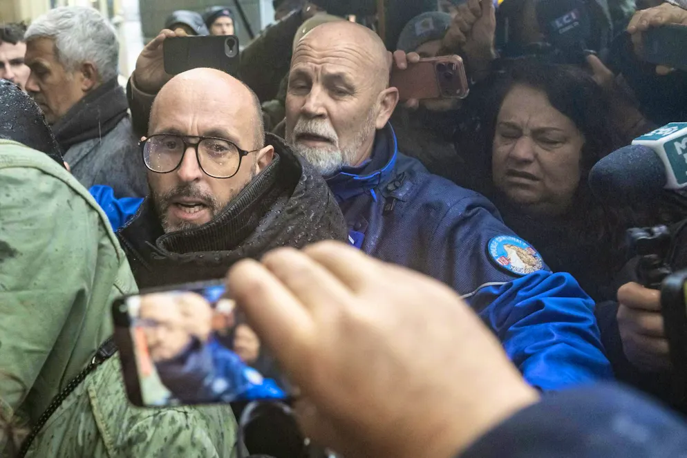 Un amico dei Moretti si schiera in difesa dei gestori del locale.