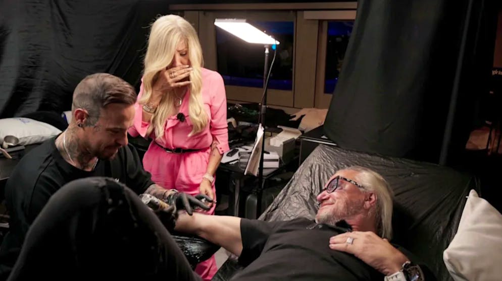 Das tut sch***e weh»: Robert Geiss' Liebesbeweis an seine Frau und Töchter geht unter die Haut | blue News