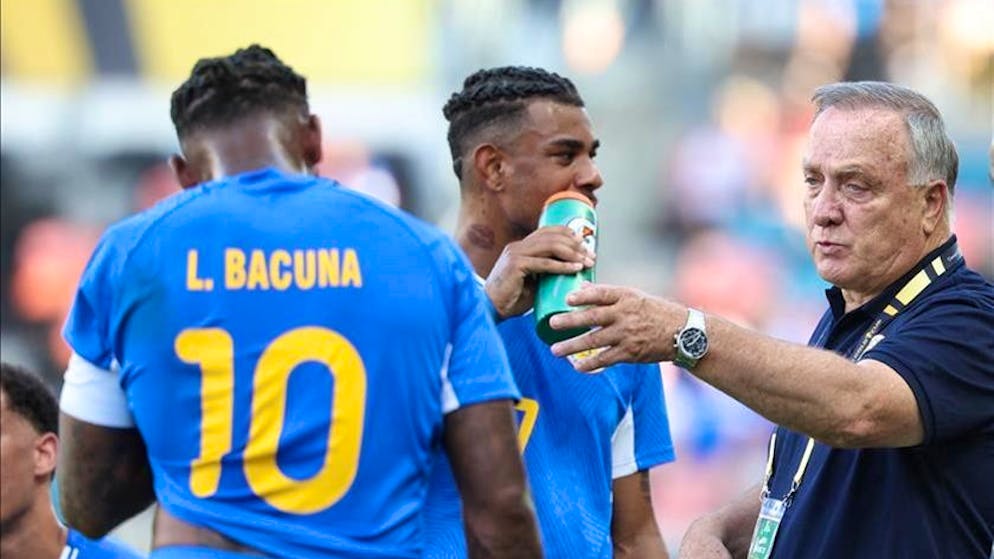 Calcio. Advocaat lascia la Nazionale di Curacao per stare al fianco della figlia malata