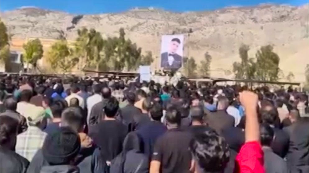 Déclenchées en décembre pour dénoncer le marasme économique, le manifestation s'étaient rapidement mues en un défi sans précédent pour la République islamique avant d'être étouffées dans le sang.