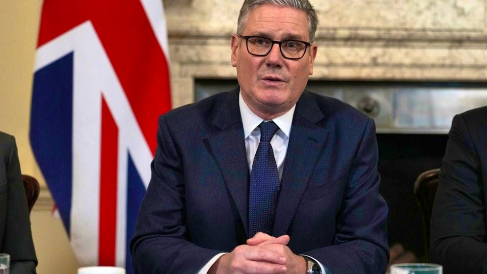 British Prime Minister Keir Starmer delivers a speech at the start of a cabinet meeting to mark the fourth anniversary of the Russian invasion of Ukraine at Downing Street in London. Photo: Kin Cheung/Pool AP/AP/dpa