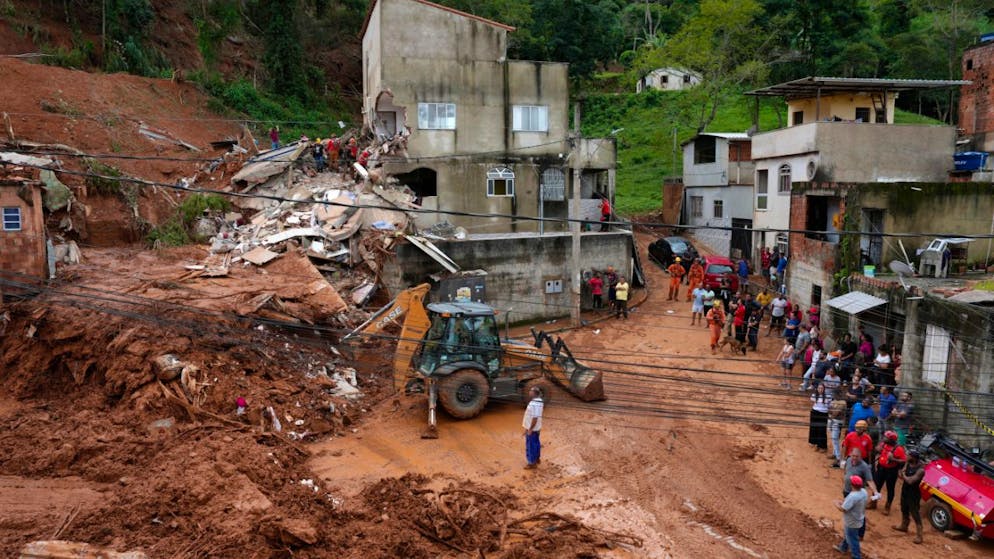 Maltempo. Brasile: salgono a 23 le vittime dell'alluvione a Juiz de Fora