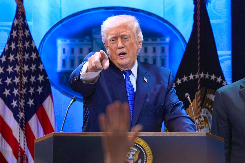 Le président américain Donald Trump doit prononcer mardi soir son discours très attendu devant les deux chambres du Parlement américain (archives).