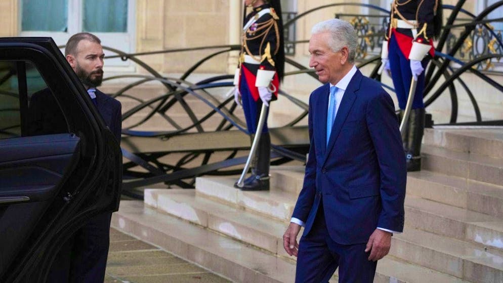 ARCHIVE - The US ambassador to France, Charles Kushner, leaves the Elysee Palace after a summit on Ukraine in Paris. Photo: Michel Euler/AP/dpa