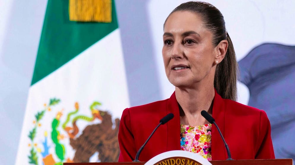 President Sheinbaum guarantees the safety of soccer fans at the World Cup.