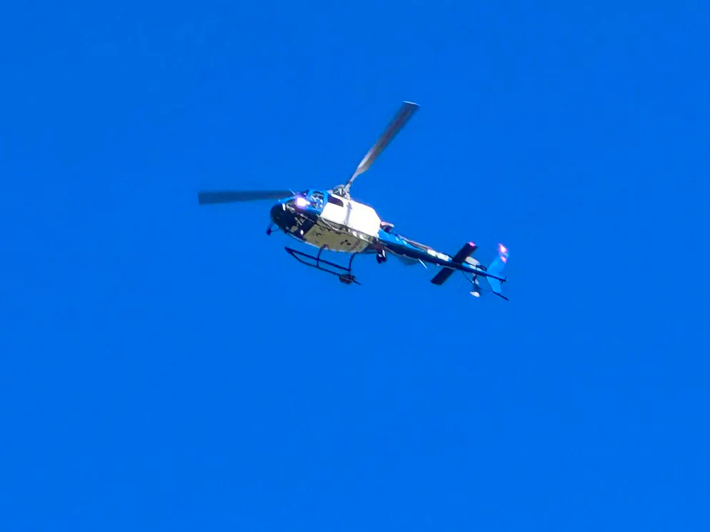 Explosion Illnau-Effretikon. Die Kantonspolizei hat einen Helikopter losgeschickt