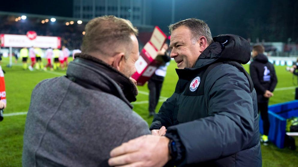 Die beiden Trainer, Winterthurs Patrick Rahmen (rechts) und Thuns Mauro Lustrinelli, haben ganz unterschiedliche Herausforderungen