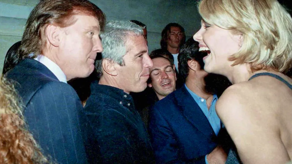 Un président, un «meurtre» et la CIA. En 4 points: l'affaire Epstein commence à sentir mauvais pour Trump