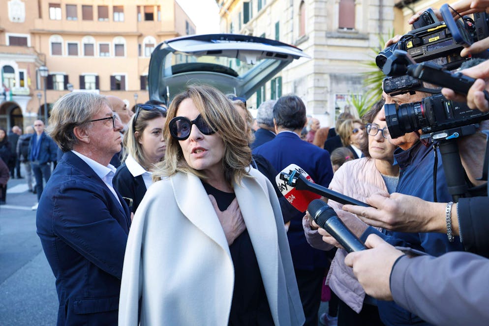 Alessia Vessicchio al funerale del padre, il direttore d'orchestra italiano Peppe Vessicchio, scomparso lo scorso novembre.