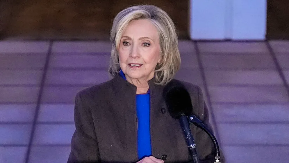«Connaître la vérité». Affaire Epstein: Hillary Clinton réclame d'entendre Trump