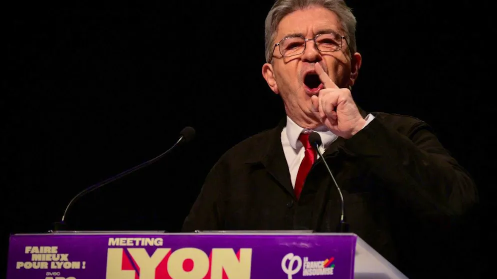 «Epstine, ça fait plus russe». «Relents antisémites» : Mélenchon provoque la polémique autour du nom d’Epstein