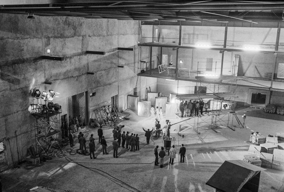 Una prima produzione dallo studio televisivo di Leutschenbach, ancora in costruzione, il 13 settembre 1968.