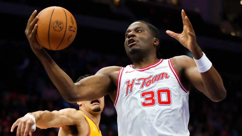 Clint Capela im Einsatz für die Houston Rockets.