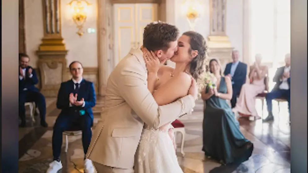 Mutter bei Hochzeit nicht eingeladen. Rennfahrersohn von Ralf und Cora Schumacher hat geheiratet