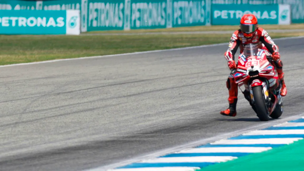 Motorrad. Bezzecchi mit dem Sieg – Nuller für Marc Marquez