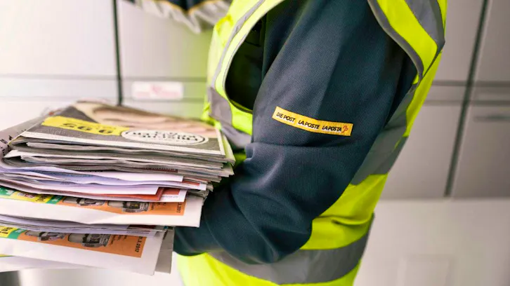Courier service: Swiss Post exceeds federal quality standards for ...