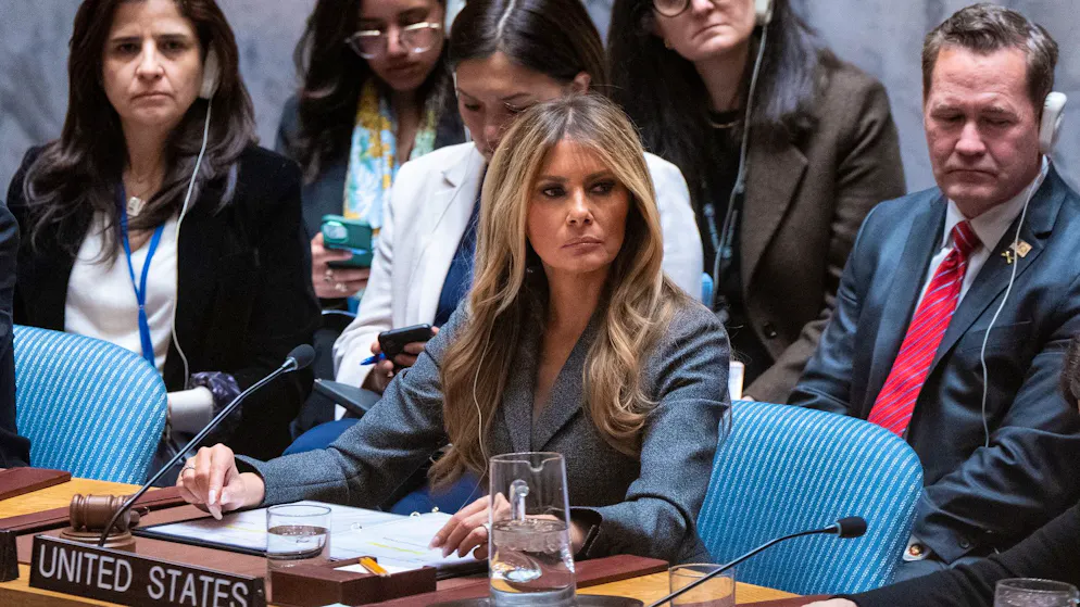 Kurz nach Iran-Angriff. Melania Trump leitet UN-Sicherheitsrat – ihr Auftritt hinterlässt Fragezeichen