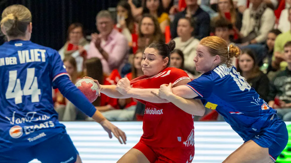 Handball. Niederlande zwei Nummern zu gross für die Schweizerinnen
