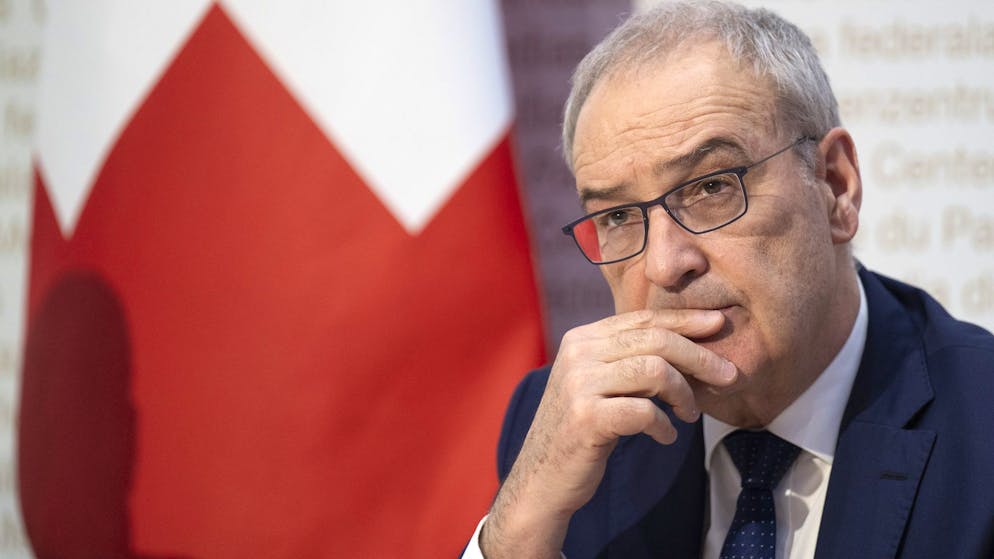 Wirtschaftsminister unter Druck. IT-Chaos bei Arbeitslosengeldern: Bundesrat Parmelin muss Antworten liefern