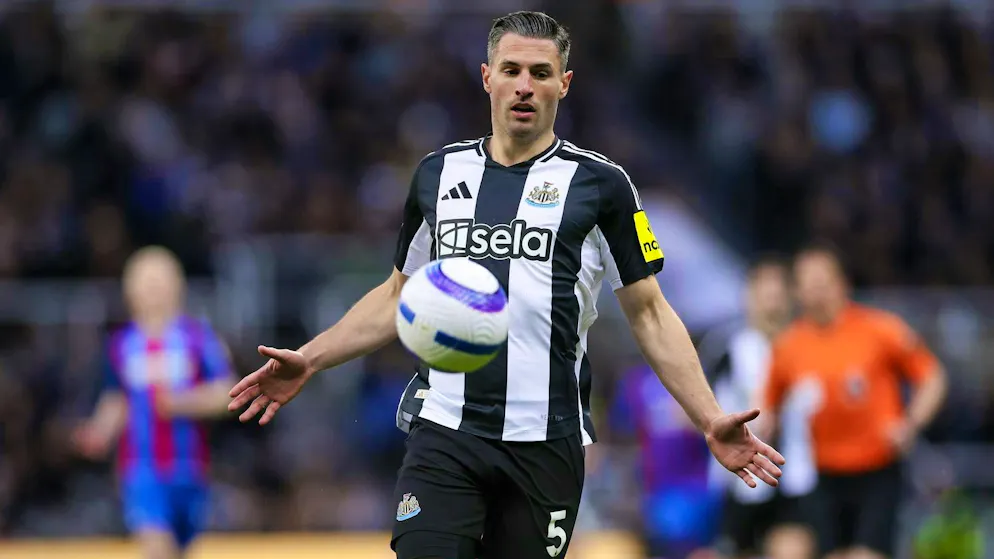 Fabian Schär wants to return to the pitch this season.