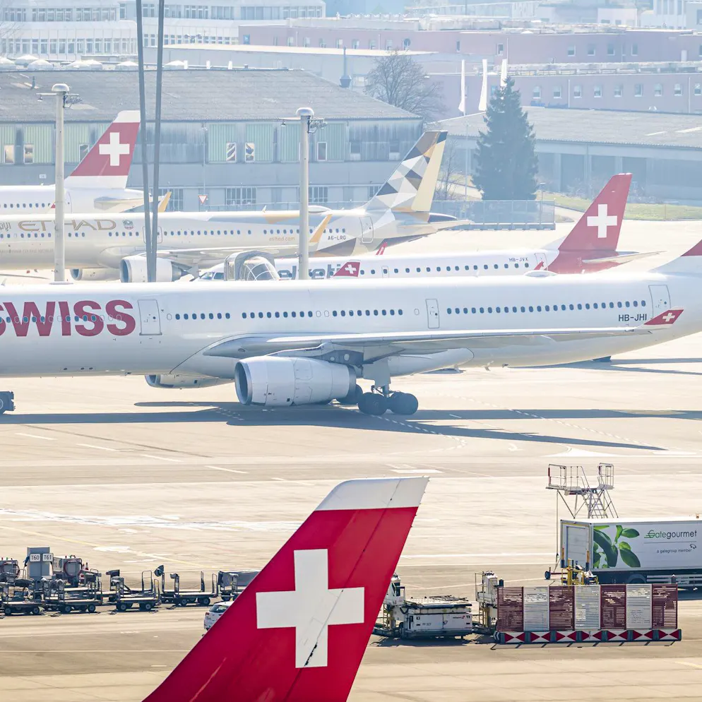 Guerre au Moyen-Orient. Le vol spécial de Swiss a atterri à Zurich : 205 adultes et 6 nourrissons rapatriés