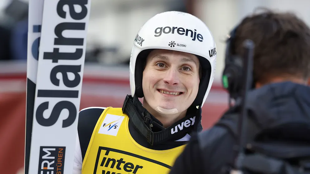 Wie ein Düsenjäger. Domen Prevc: Mit offenen Schuhen in neue Sphären