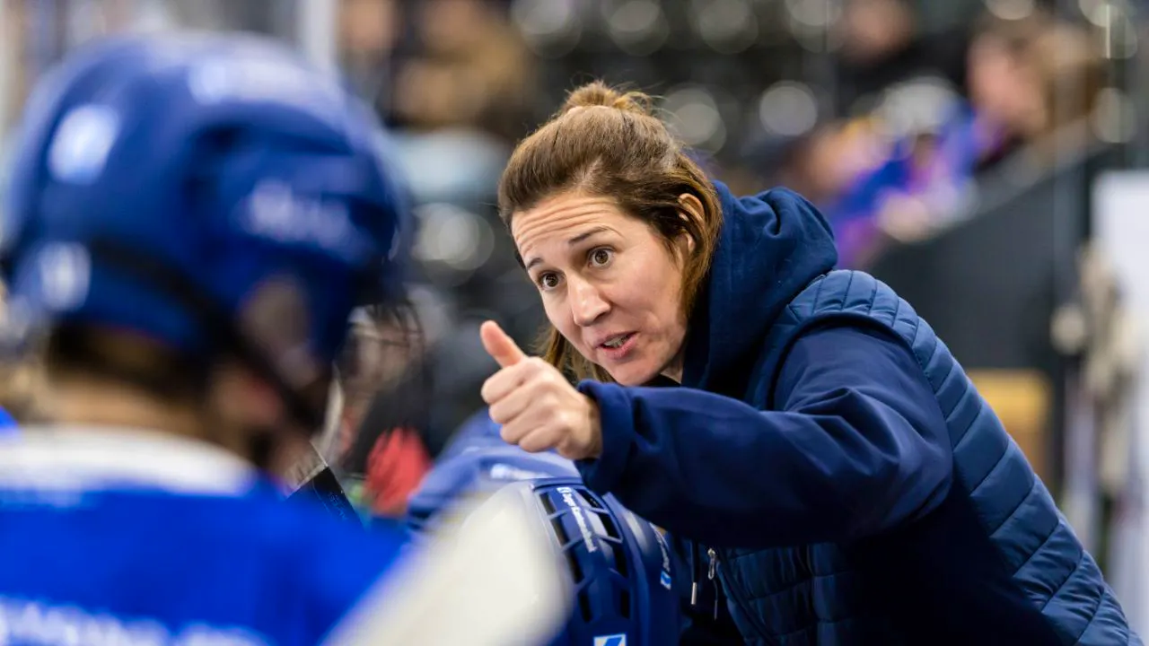 Women's League. Zug and Bern with wins as favorites