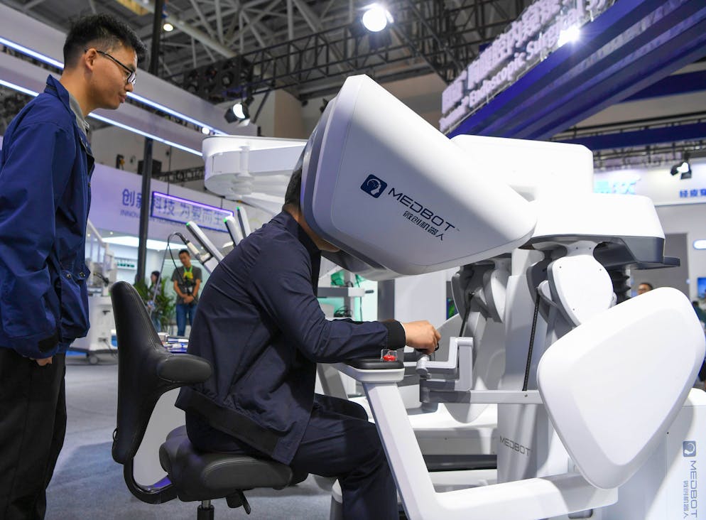 bluewin.ch - Surgeon-controlled robot removes prostate