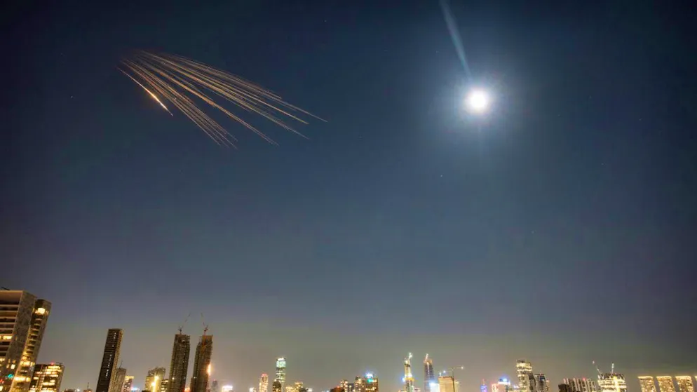 Missiles launched by Iran can be seen in the sky over central Israel. Photo: Ohad Zwigenberg/AP/dpa