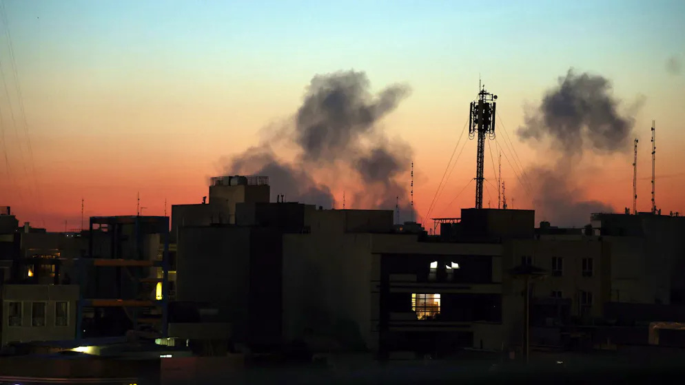 Medio Oriente. Trump vuole una resa «incondizionata» dell'Iran, pioggia di raid su Teheran