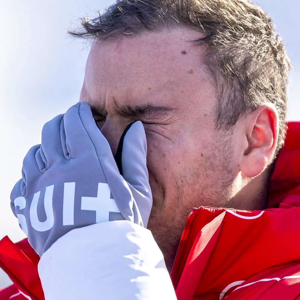 Paras 2026 - Ski alpin. «Je ne voulais que l'or» - Robin Cuche submergé par l’émotion