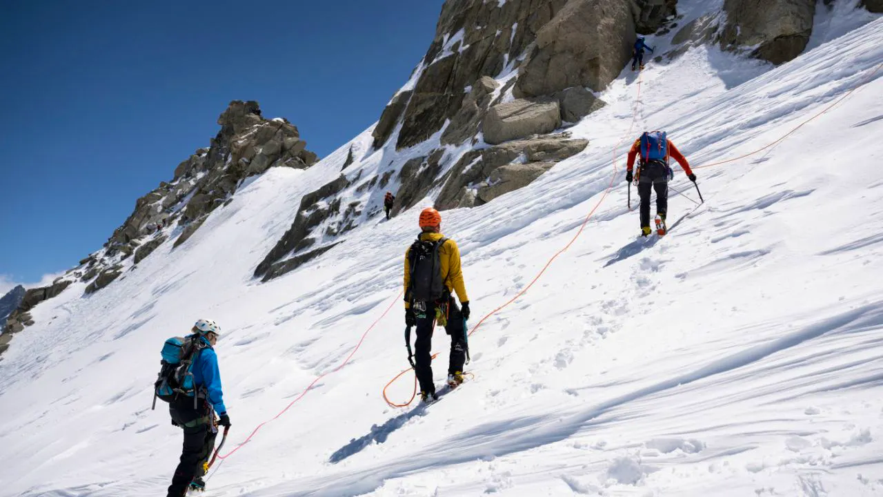 Bergsport. Canyoning und Erste Hilfe: Bergführer erweitern ihr Angebot