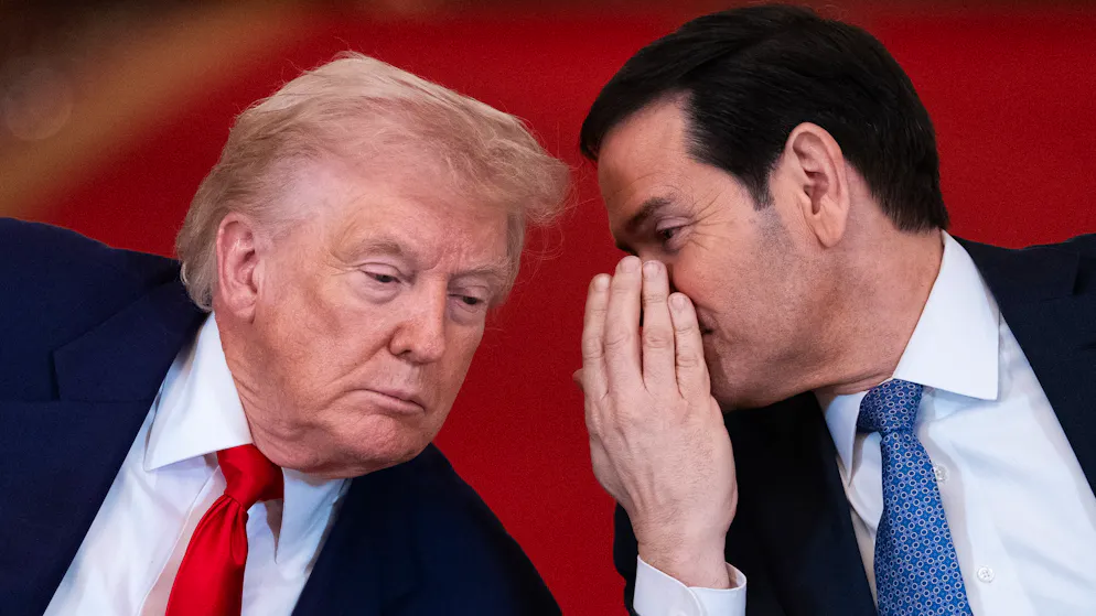 «Arrogance» et «amateurisme». Moqué par Jimmy Fallon, Donald Trump mène la guerre «au feeling» !