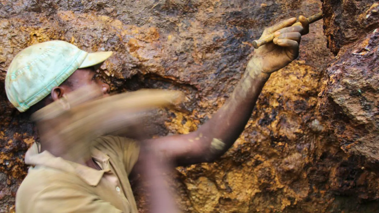 Demokratische Republik Kongo. Erdrutsch begräbt über 100 Arbeiter in Coltan-Mine im Kongo