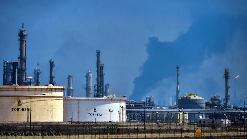 Crisi in Medio Oriente. La compagnia petrolifera nazionale del Kuwait annuncia un taglio alla produzione