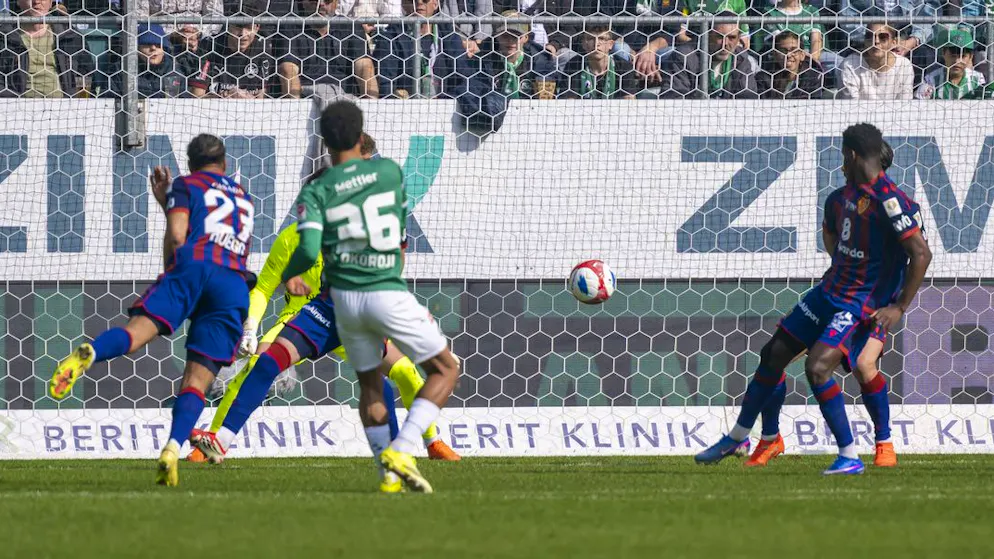 Anniversary with a bang. Okoroji scores for St. Gallen for the first time in his 100th game - and immediately doubles his tally